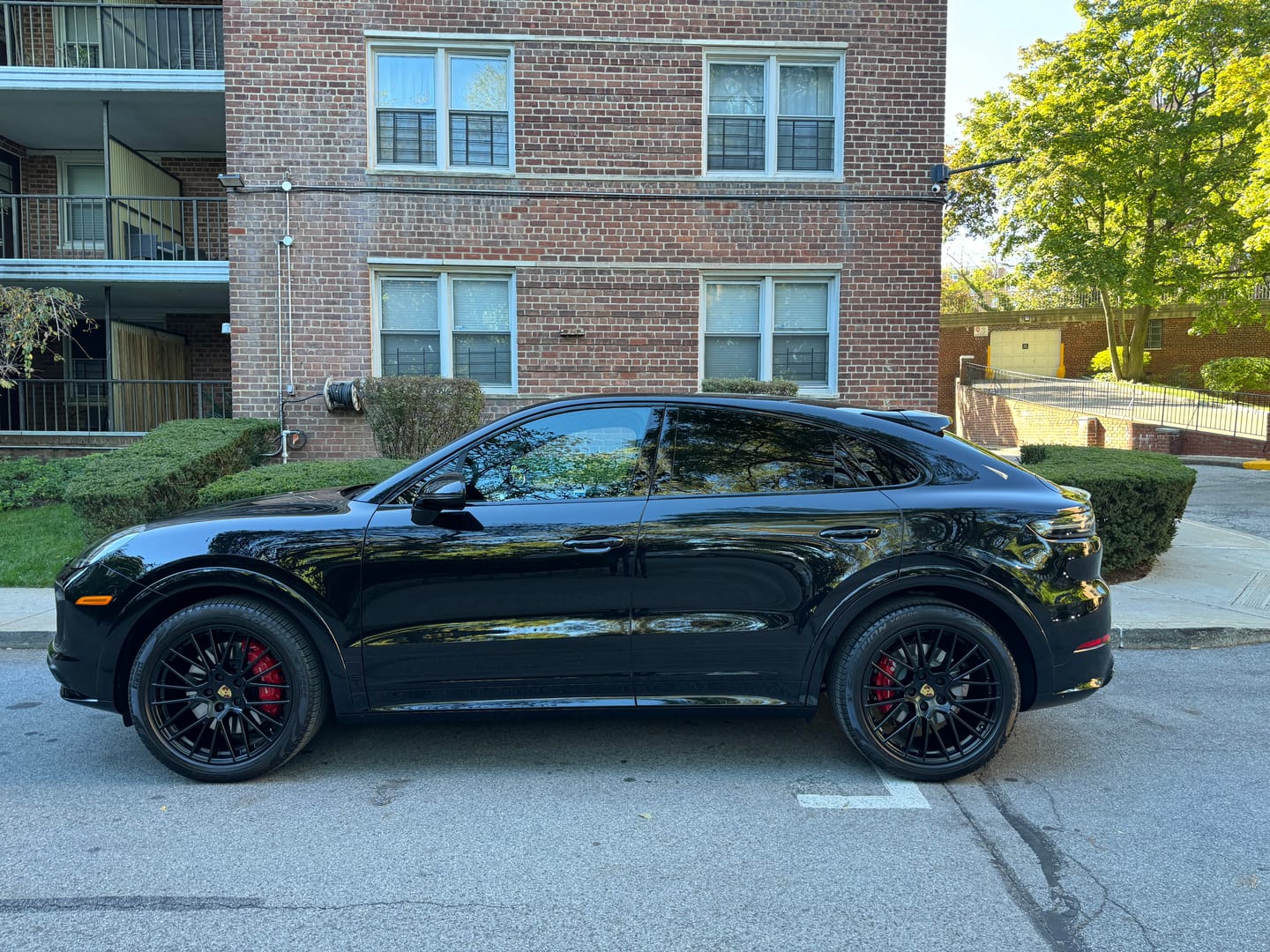 Customer photo review of Cool Guy - 16oz. w/ Black Sprayer