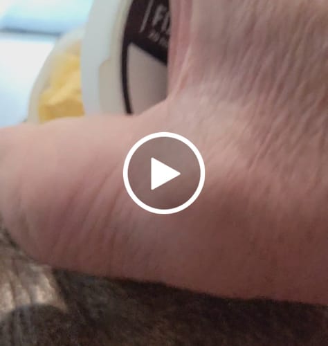 Customer video review of Fizzy Cola Nicotine Pouches