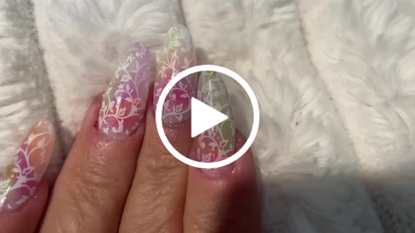 Customer video review of Sparkling 01 Builder gel