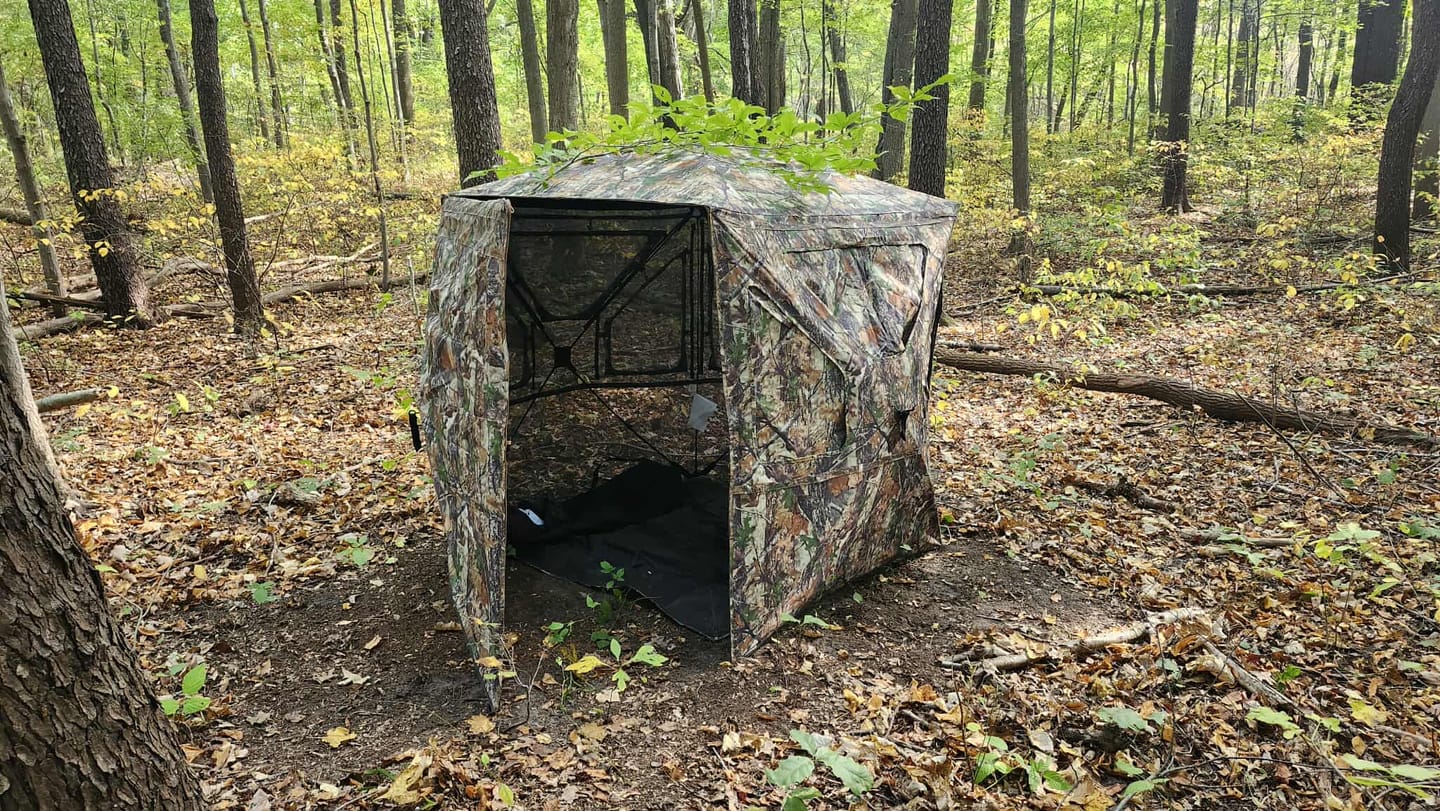 Customer photo review of FLASH SALE Vis360 See Through Silent 4 Full Panels Deer Hunting Blind