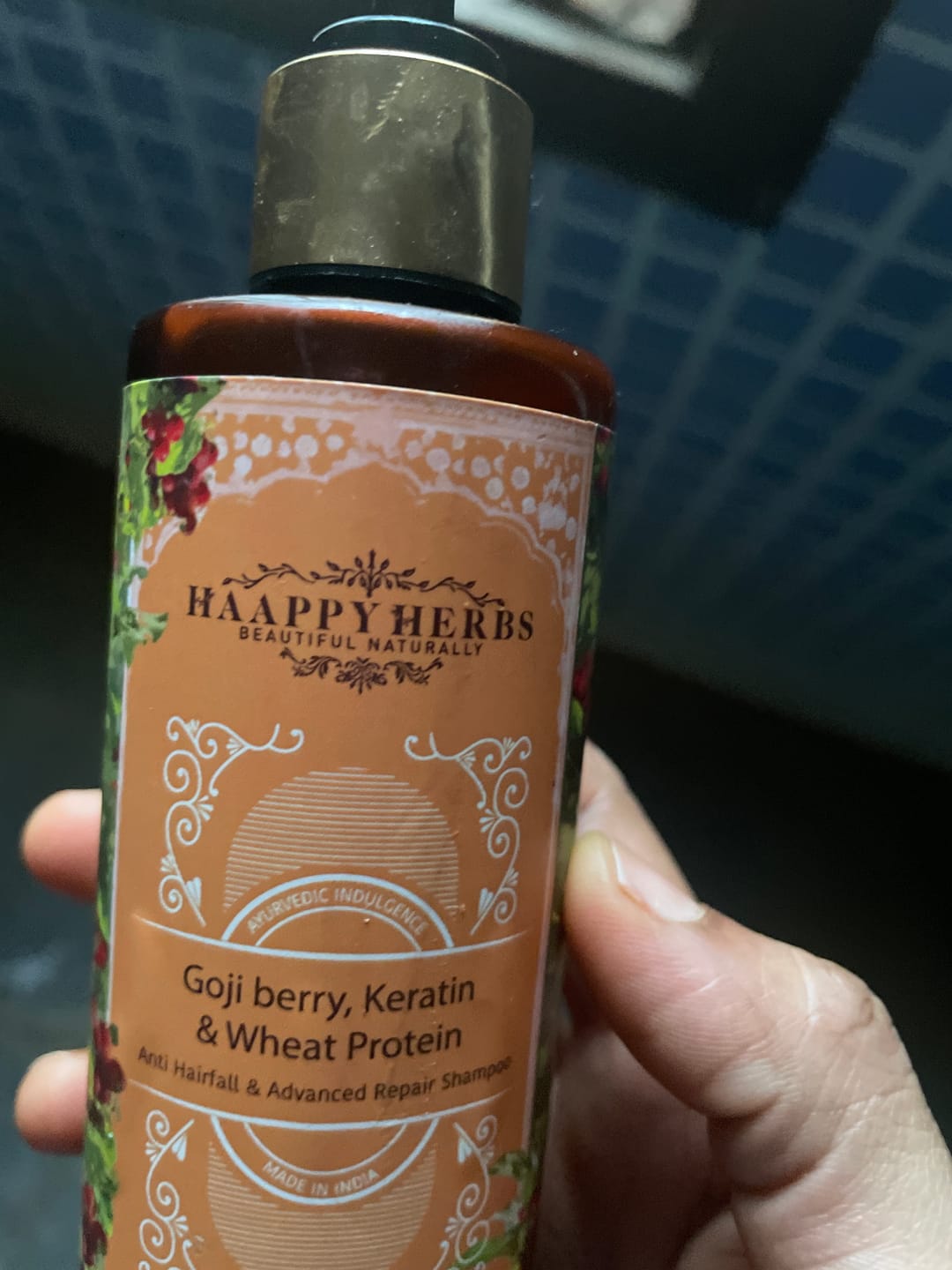 Customer photo review of Goji Berry, Keratin & Wheat Protein Shampoo