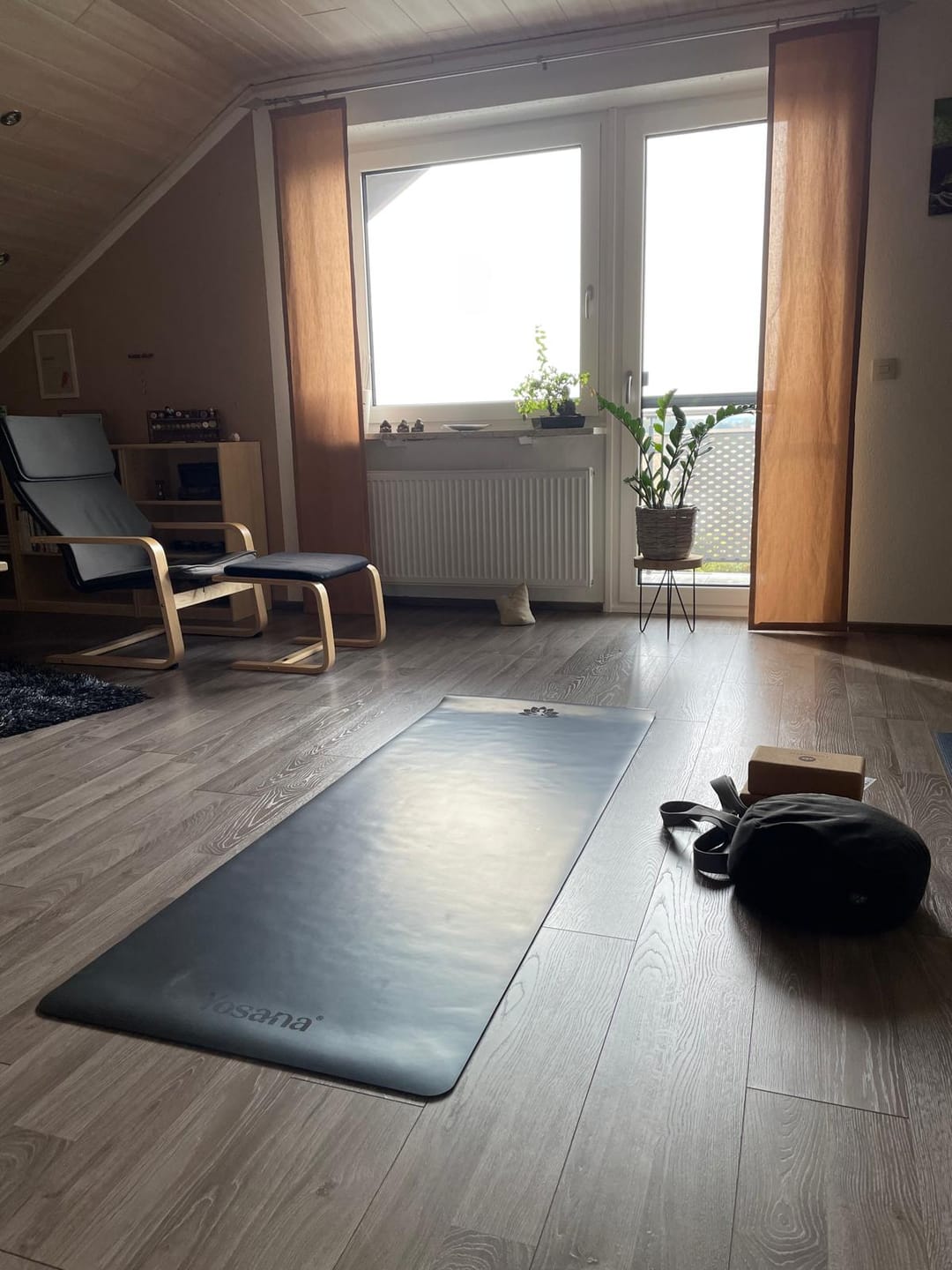 Customer photo review of Yogamatte Studioline Ultra-Grip "Schwarz" inkl. Tragegurt