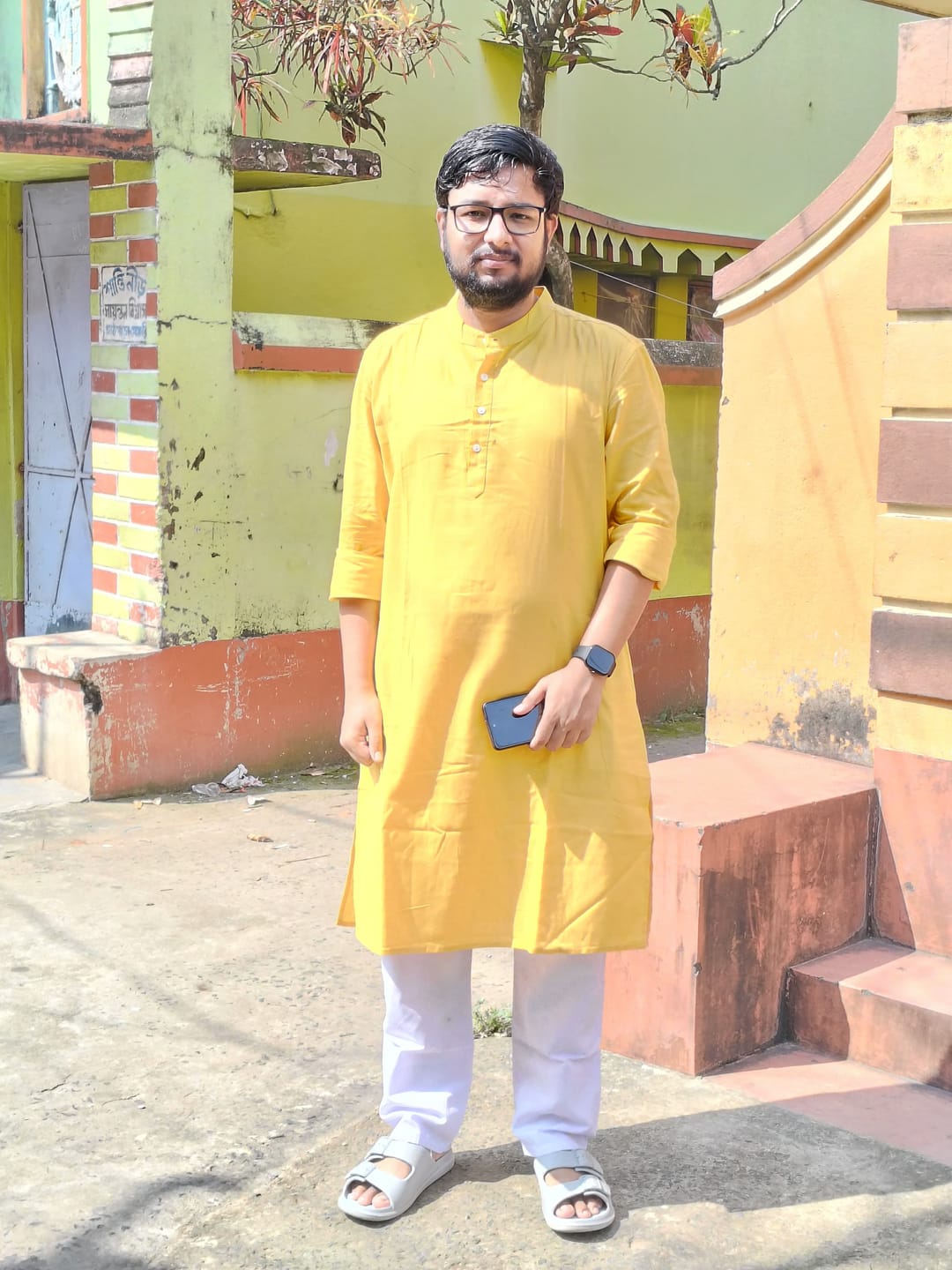 Customer photo review of Men Yellow Airy Linen Long Kurta