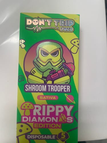 Customer photo review of 5g Trippy Dimonds Mushroom Vape | ShroomTrooper (Sativa)