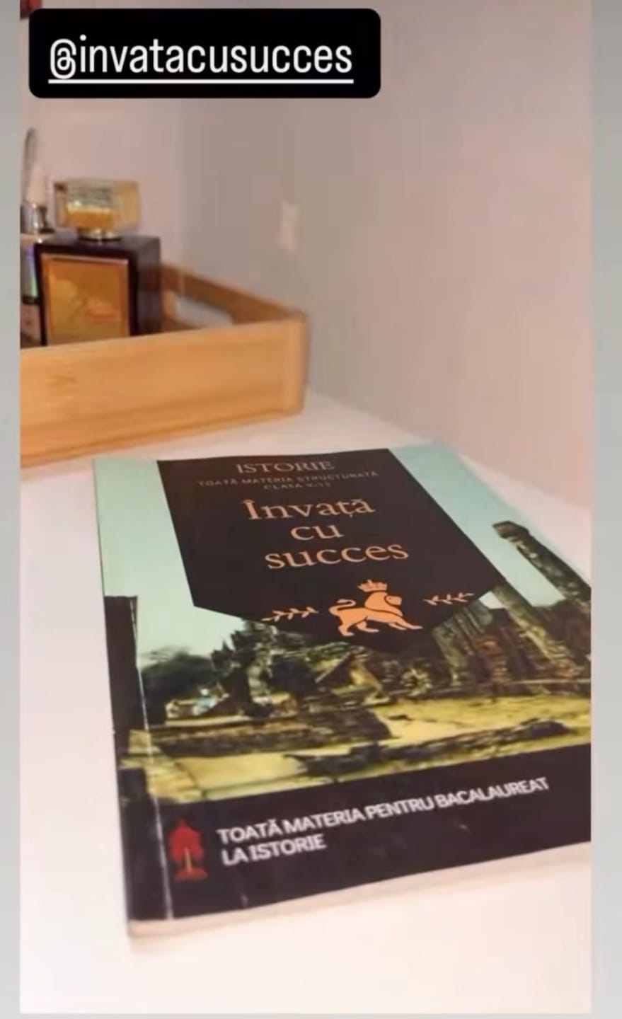 Customer photo review of Toată materia structurată la Istorie pentru Bacalaureat