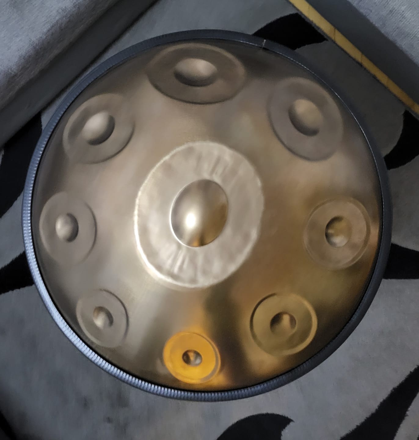 Customer photo review of Horayzon Beginner Handpan | D Kurd | Edelstahl