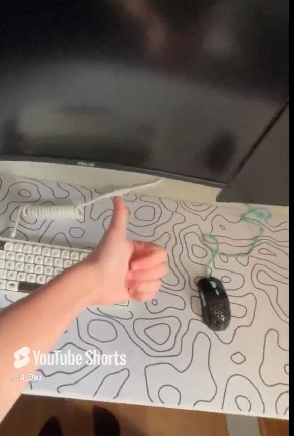 Customer photo review of White Topo Mousepad