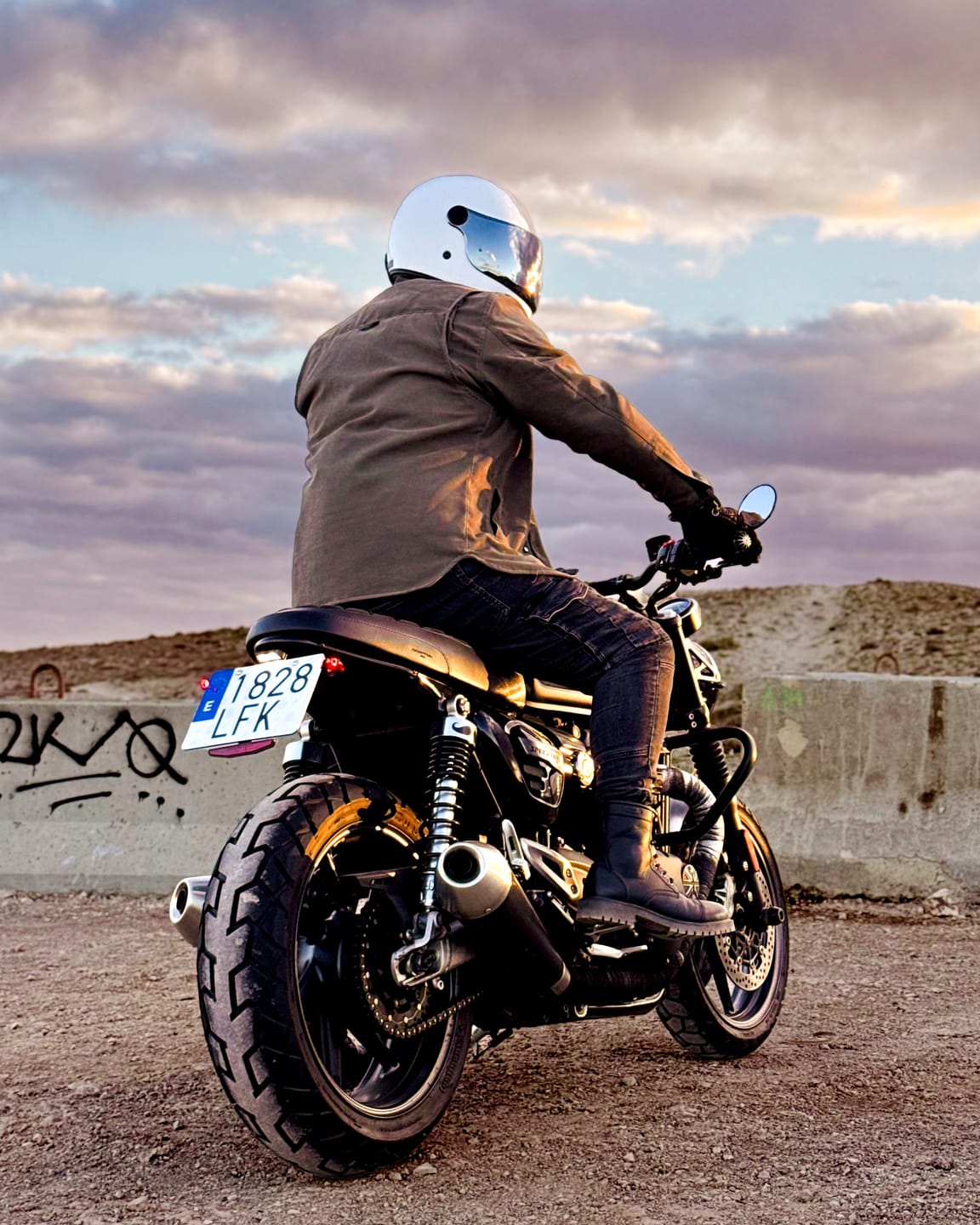 Customer photo review of boots brute black with slip on shoe protector