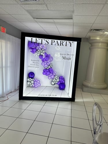 Customer photo review of 6.5x7.5ft Magazine Photo Booth Party Photo Box