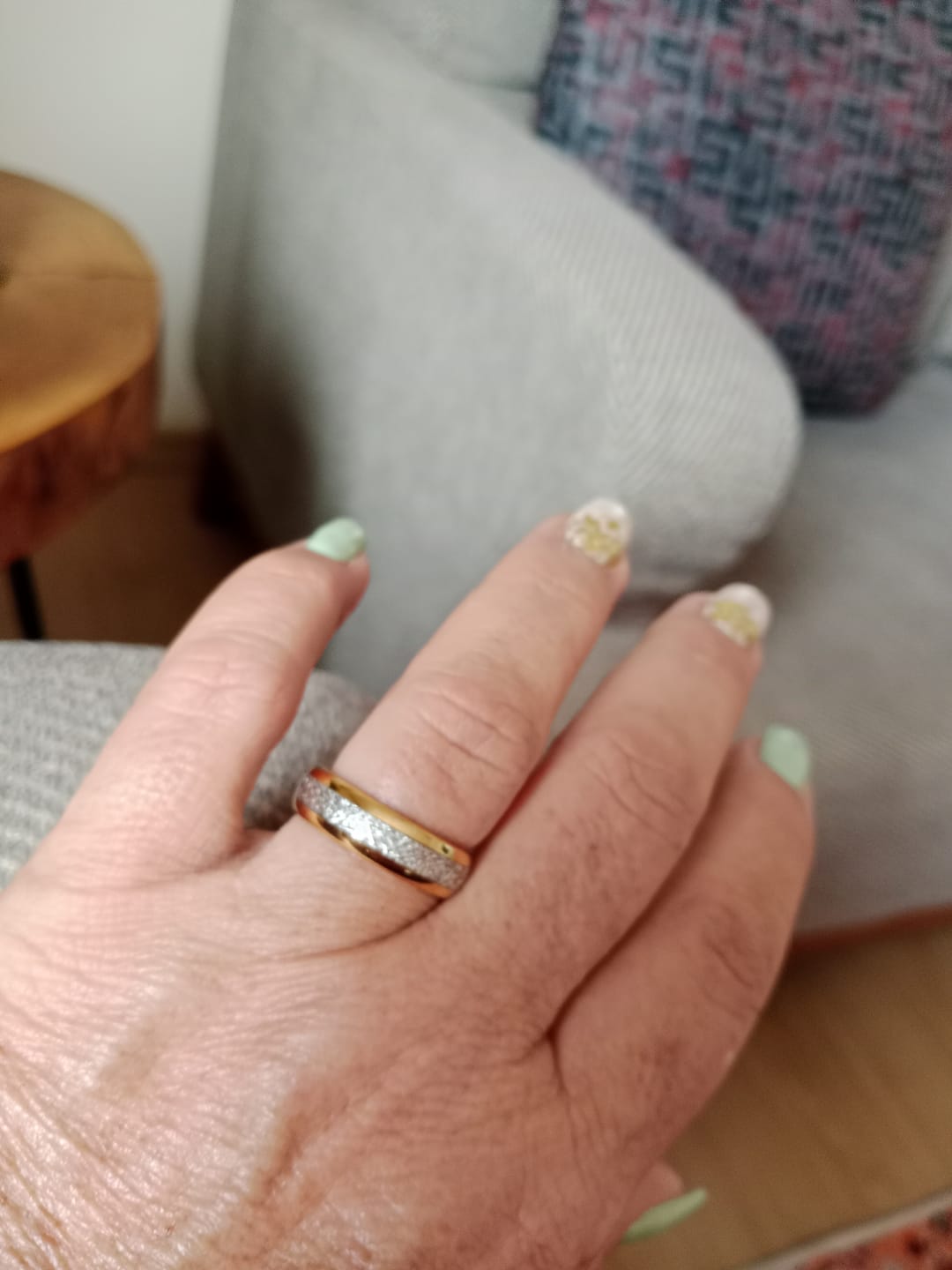 Customer photo review of The Golden Steel 6mm Wonder Ring