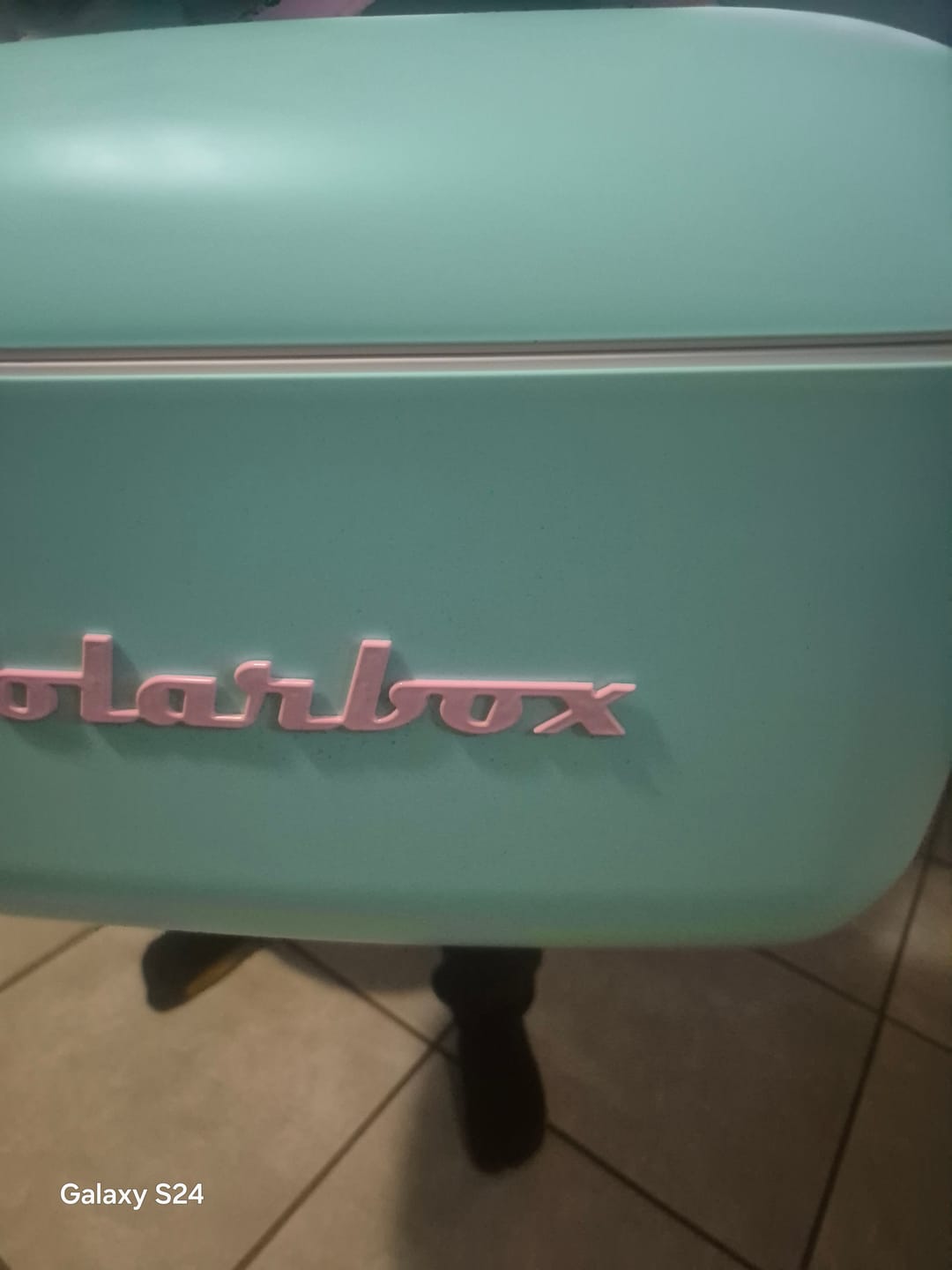 Customer photo review of Polarbox Retro Cooler Box 20L / 12L Turquoise