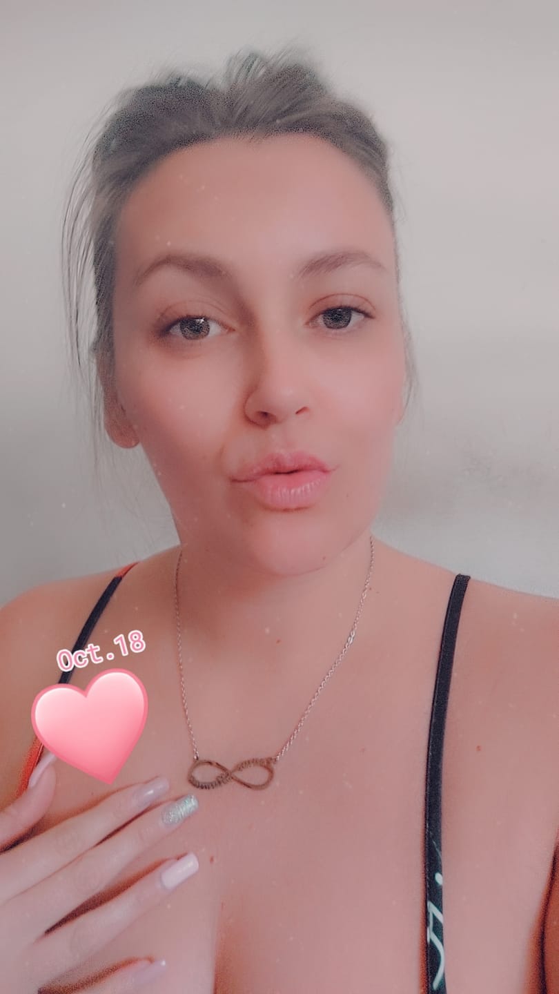 Customer photo review of Personalized Infinity Necklace with Two Names