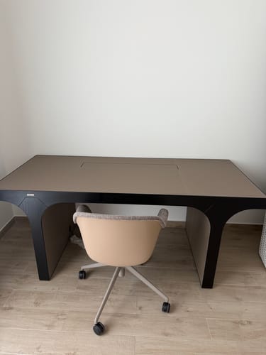 Customer photo review of Pre-order 140 Days Delivery Office Chair Tub-4SM-W-HF