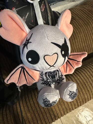 Customer photo review of Batties Plush Pendant Blind Box