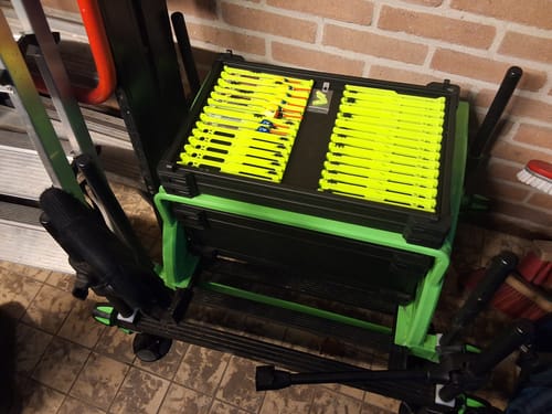 Customer photo review of POLE WINDERS LOADED TRAY