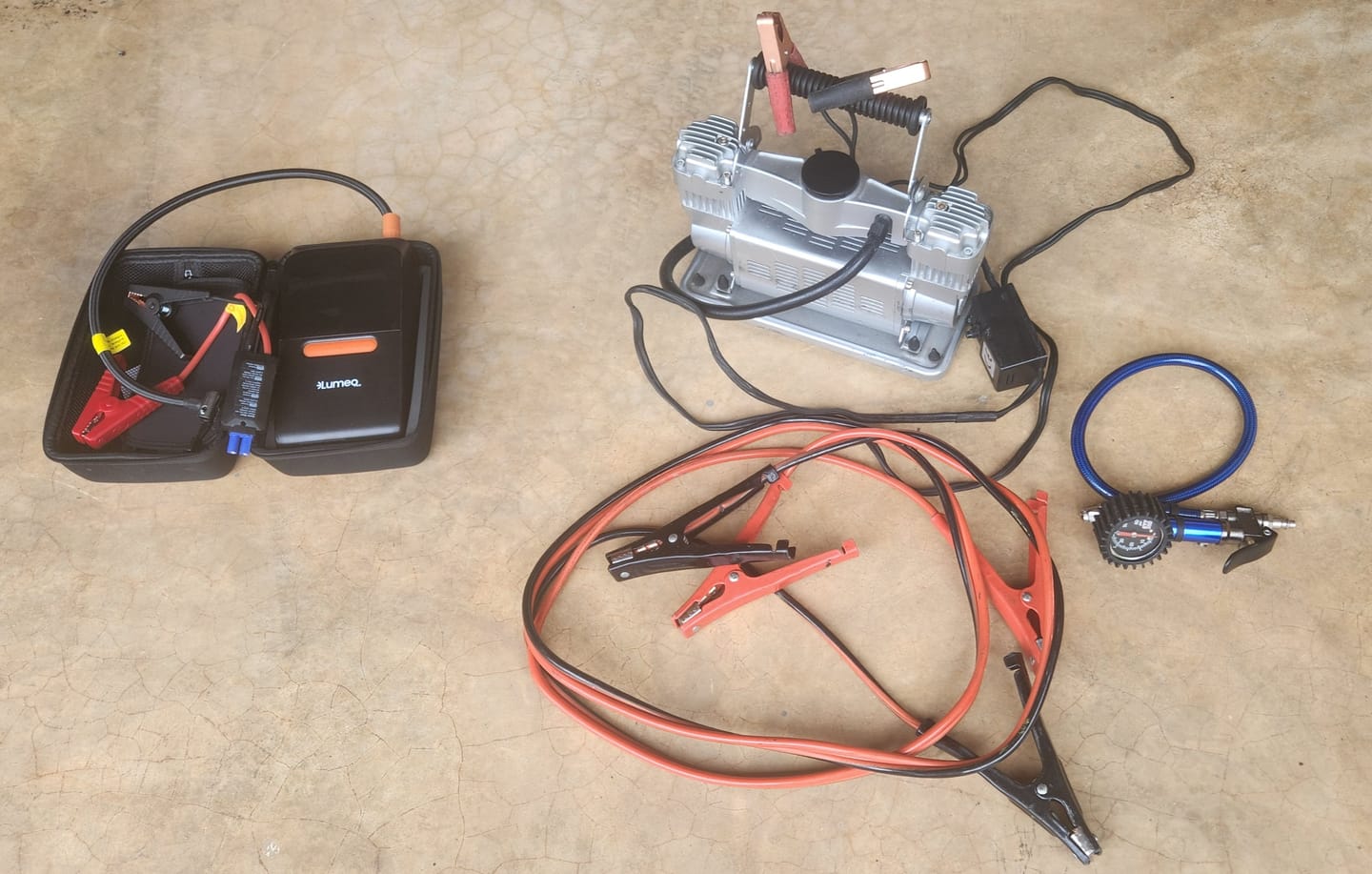Customer photo review of Lumeo Pro Smart Pump Xtreme - With Jump Starter