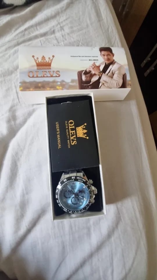Customer photo review of Silicone Sport Chronograph Watch With Date And Luminous Dial — Black | KIMLUD