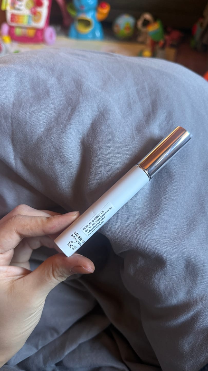 Customer photo review of LASHCOCA!NE PEPActive - Wimpernserum