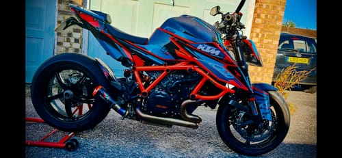 Customer photo review of KTM 1290 Super Duke R GRAPHICS - "Nebula" (Blue)