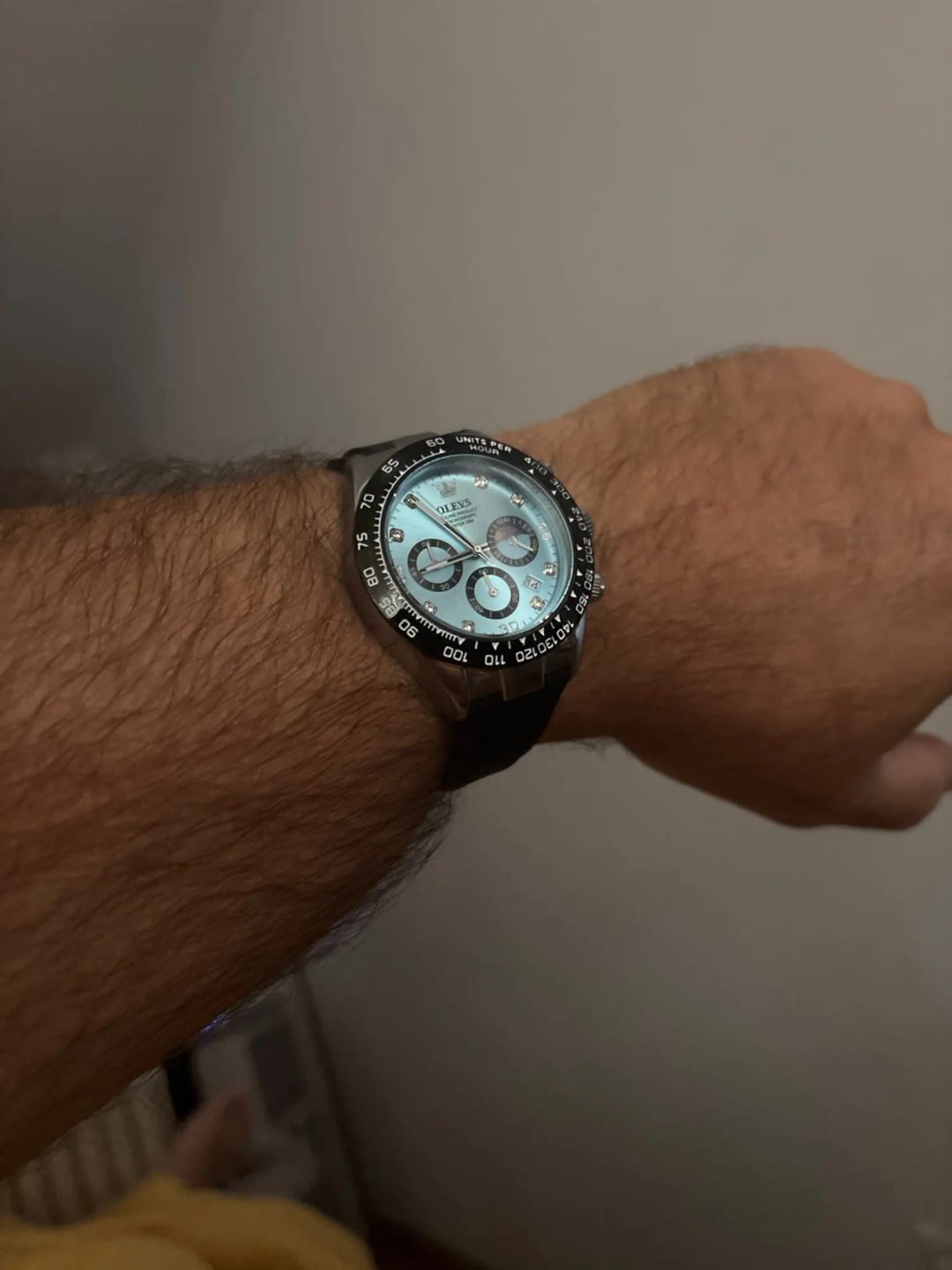 Customer photo review of Silicone Sport Chronograph Watch With Date And Luminous Dial — Black | KIMLUD