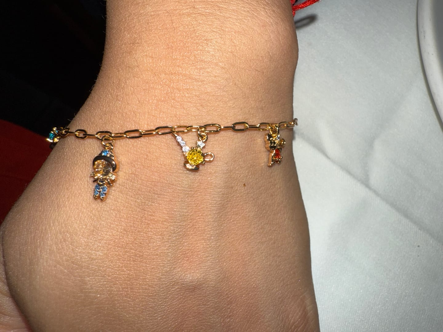Customer photo review of Pulsera Princesas Disney