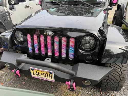 Customer photo review of Mermaid Scales - Peach - Jeep Grille Insert