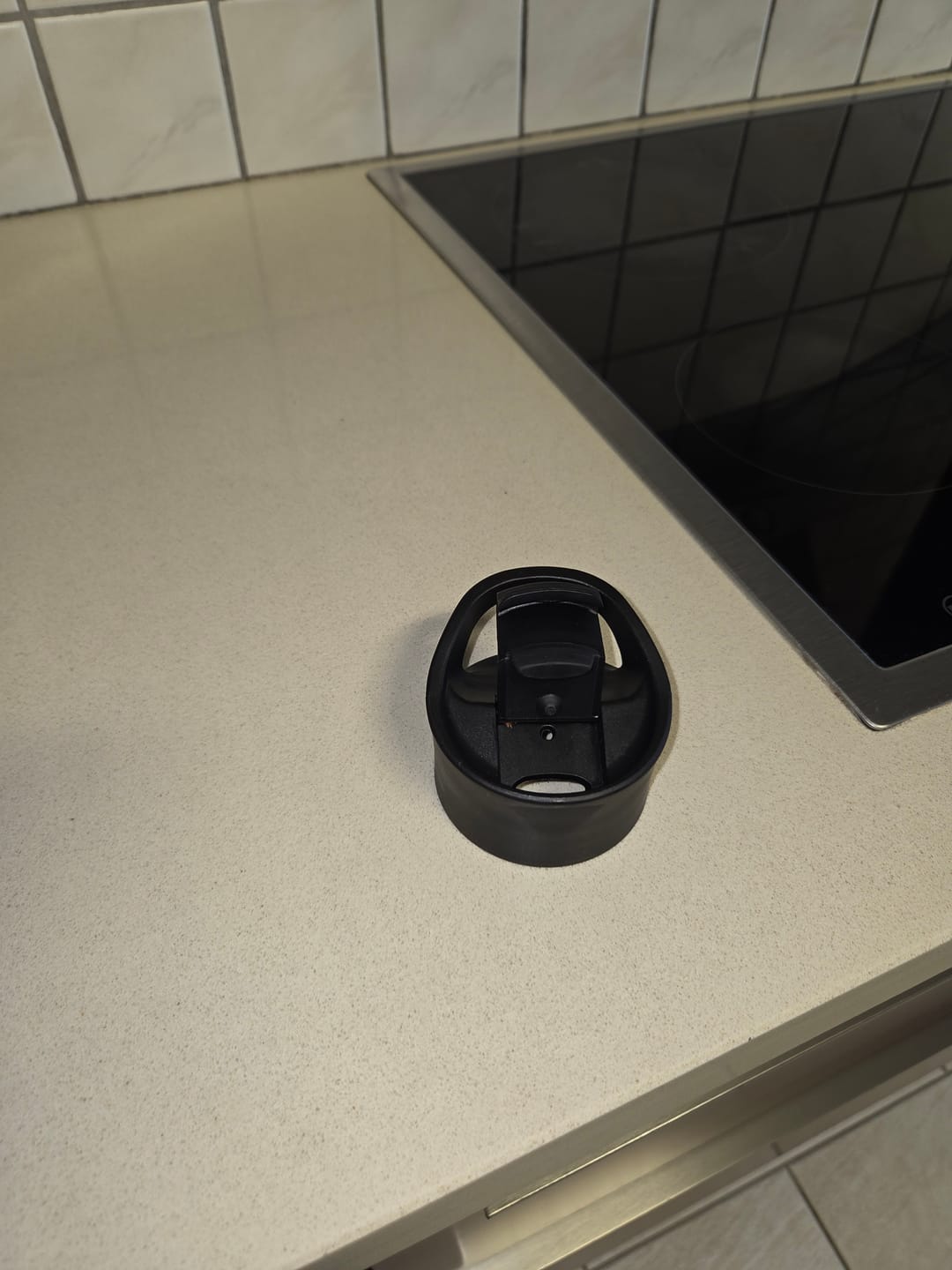 Customer photo review of DOZZE Water Bottle Flip Lid