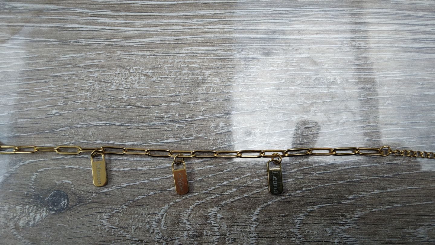 Customer photo review of Personalized Chain Link Bracelet