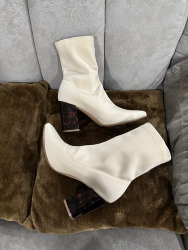 Customer photo review of AURUM – Bota Alta Miel Carnaza