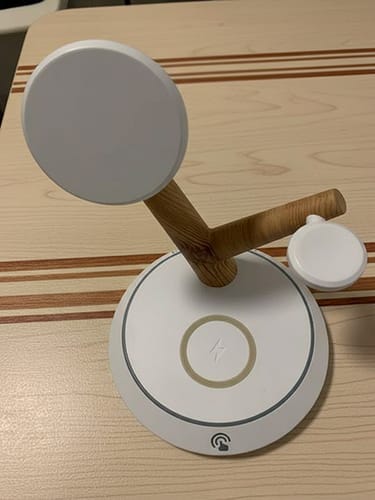Customer photo review of 3 in 1 MagSafe Charge Tree
