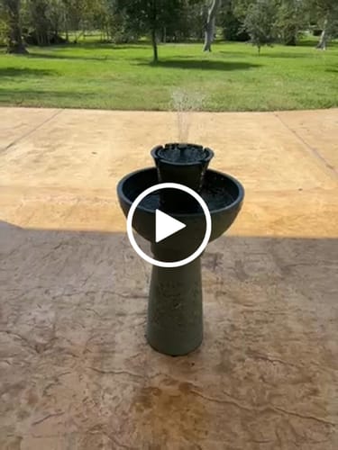Customer video review of Two Button Fountain Pump and Battery Compartment - no connection port