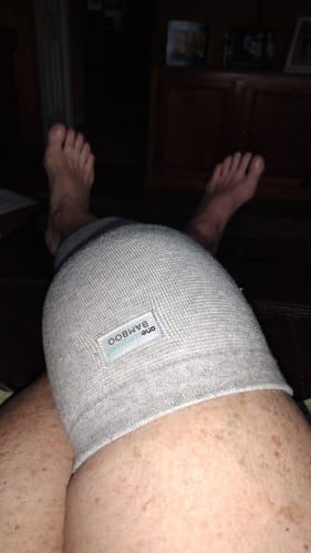 Customer photo review of Bambus knæbeskytter