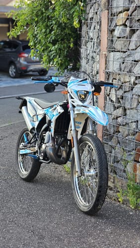 Customer photo review of AIR STRIKE - GRAPHICS KIT