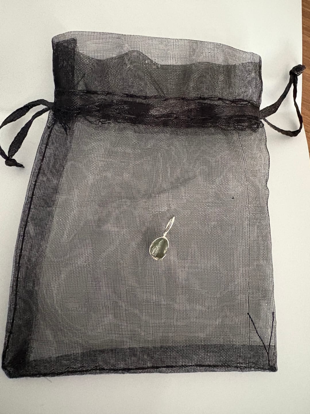 Customer photo review of Moldavite - Mini necklace pendant