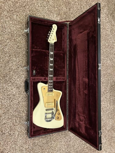 Customer photo review of Wingman - Vintage White