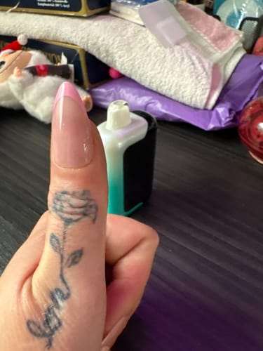 Customer photo review of SMOK Spaceman - SP40000 - 40000 Bouffées - 2% de nicotine - Puff Jetable / Vape Disposable