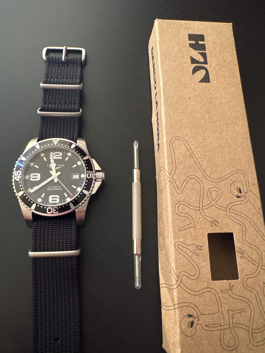 Customer photo review of Correa Nato Dando La Hora Negro