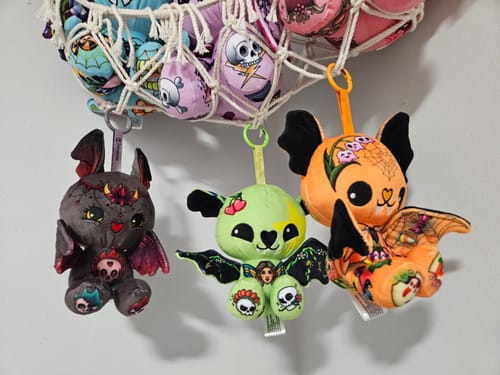 Customer photo review of Batties Plush Pendant Blind Box