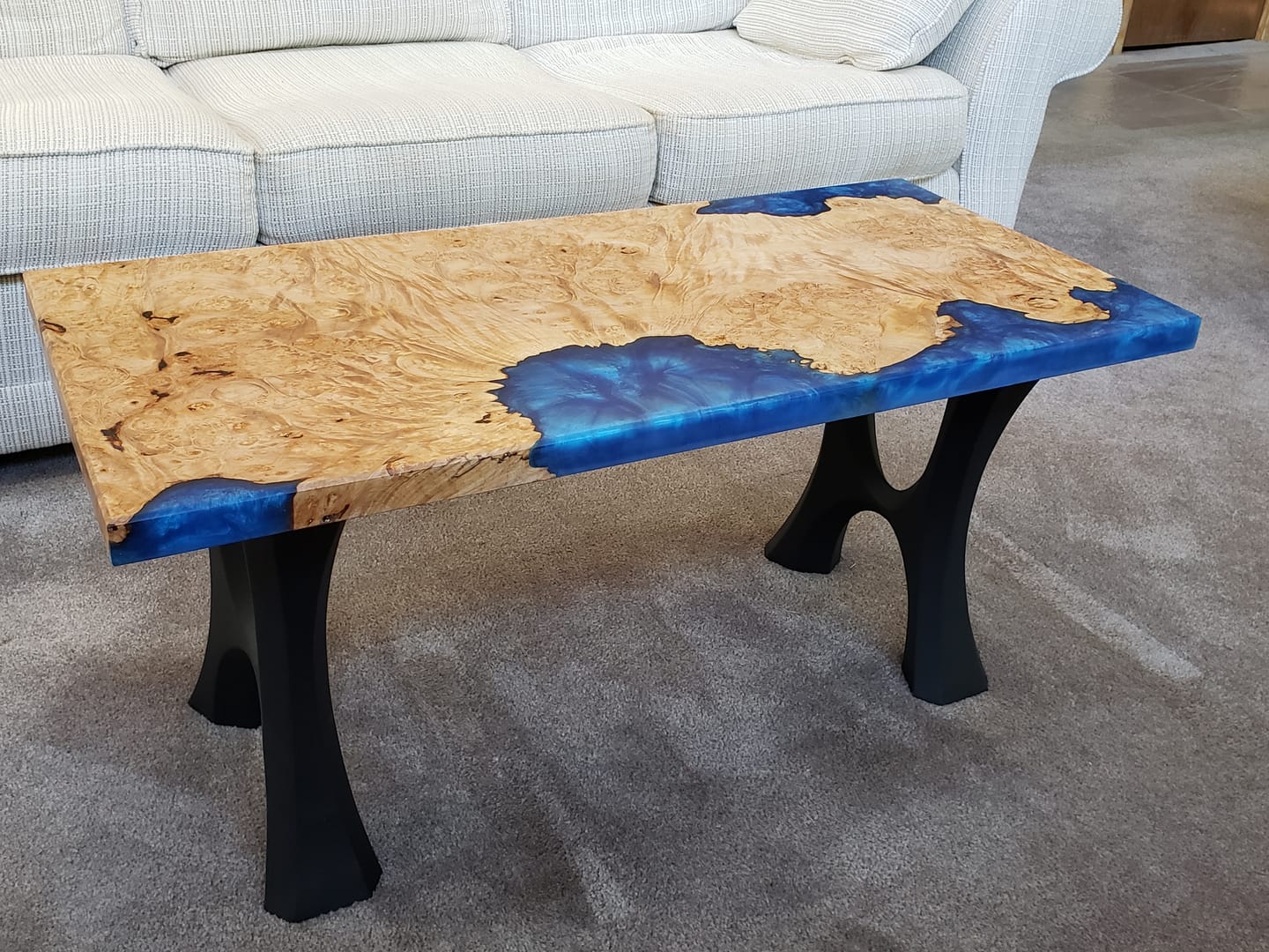 Customer photo review of Bench Legs 103 Haru 16H for Dining Live Edge Tabletop