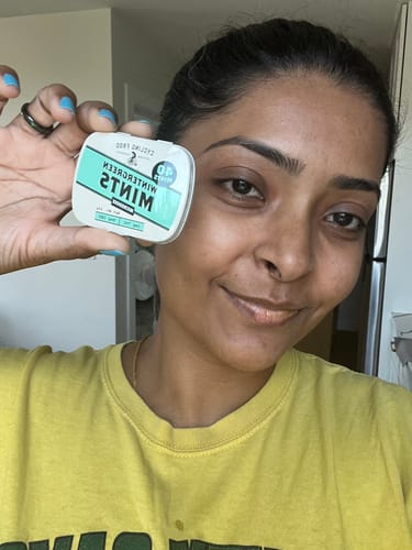 Customer photo review of Wintergreen Mints, 1mg THC + 5mg CBD, 40ct