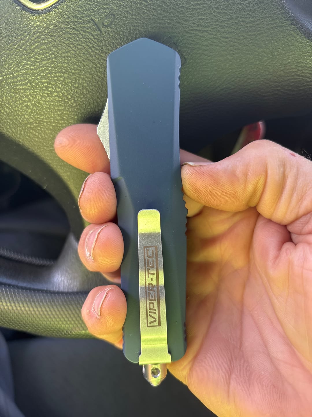 Customer photo review of 40% OFF Blue Ghost OTF Knife (Multiple Blade Styles Available)
