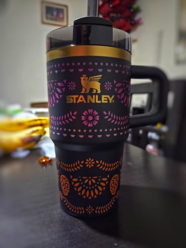 Customer photo review of Stanley Quencher H2.0 Flowstate™ Tumbler Midnight Catrina | 591ML