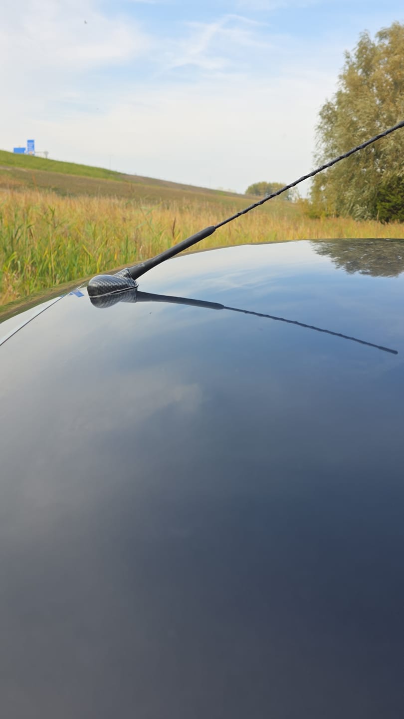 Customer photo review of GPS Aerial Base Cover - MK2/2.5 Focus & Mk3/4 Mondeo