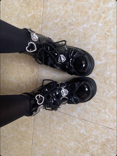 Customer photo review of Cross-studded original ankle boots