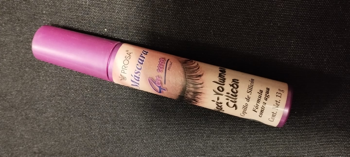 Customer photo review of Máscara MAXI-VOLUMEN SILICON