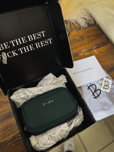 Customer photo review of Monterrey Xs • Verde Bosque