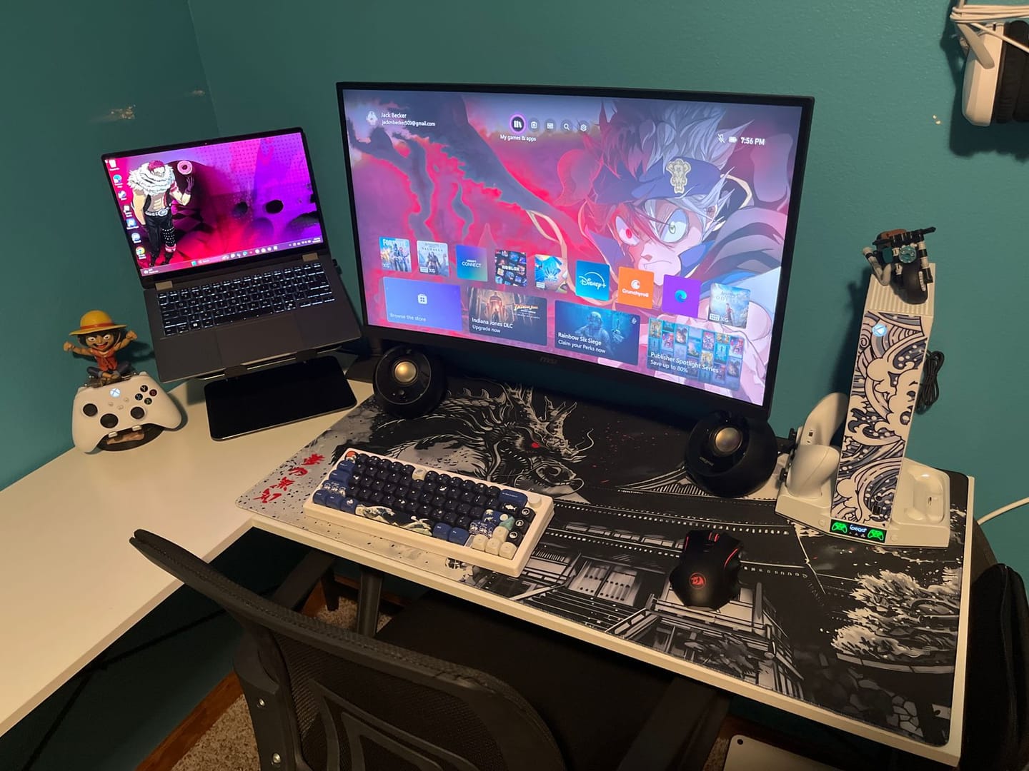 Customer photo review of Dragon Mousepad