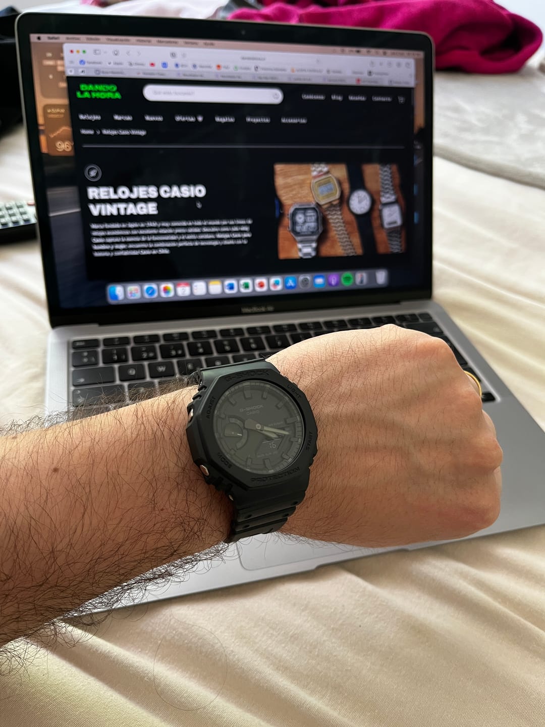 Customer photo review of Reloj Casio G-Shock Royal Oak "Casioak" GA-2100-1A1JF JDM Made in Japan