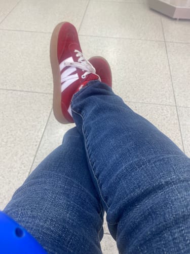 Customer photo review of MONTANA Rojo con Blanco