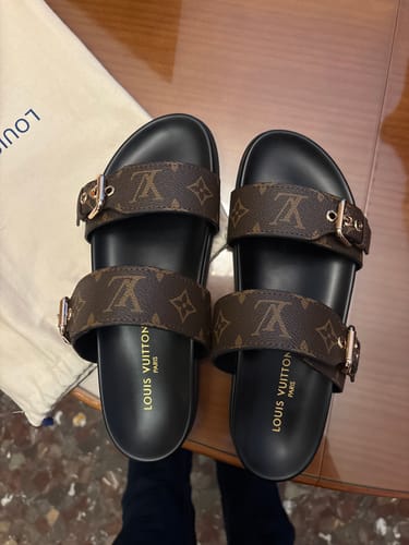 Customer photo review of Bom Dia Flat Comfort Mule Brown Monogram canvas 241332